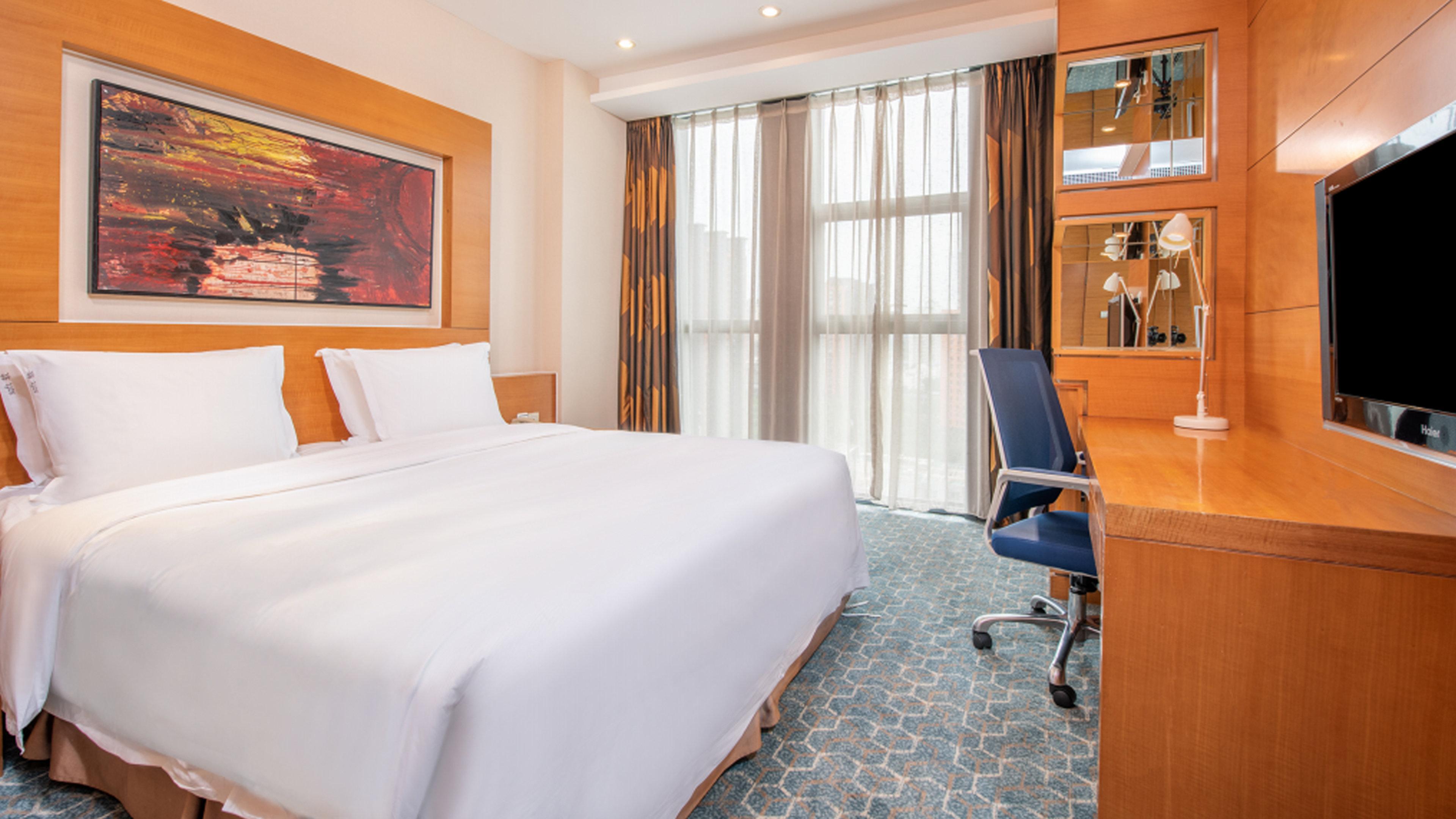 Holiday Inn Express Beijing Huacai By Ihg Экстерьер фото