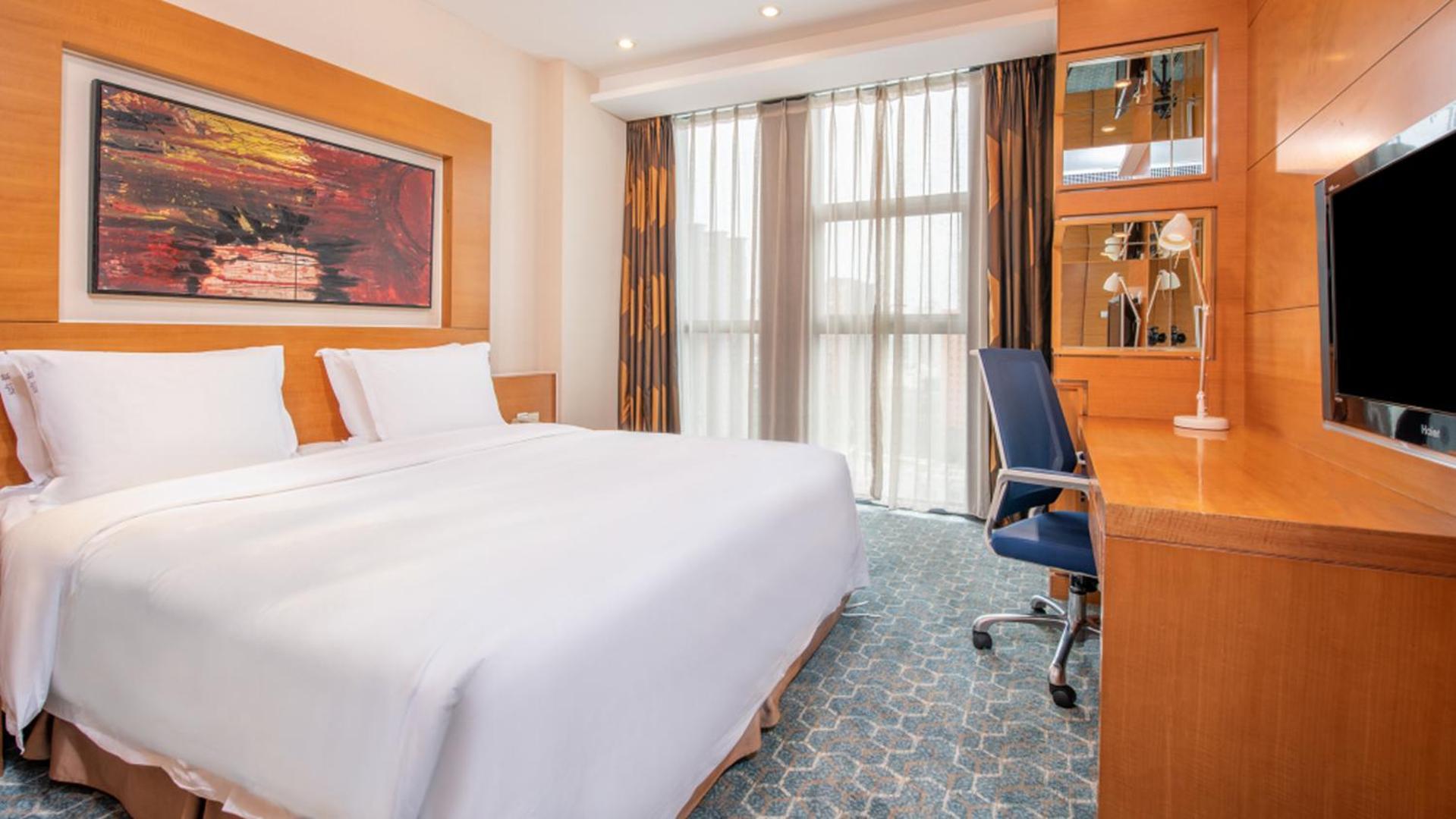 Holiday Inn Express Beijing Huacai By Ihg Экстерьер фото